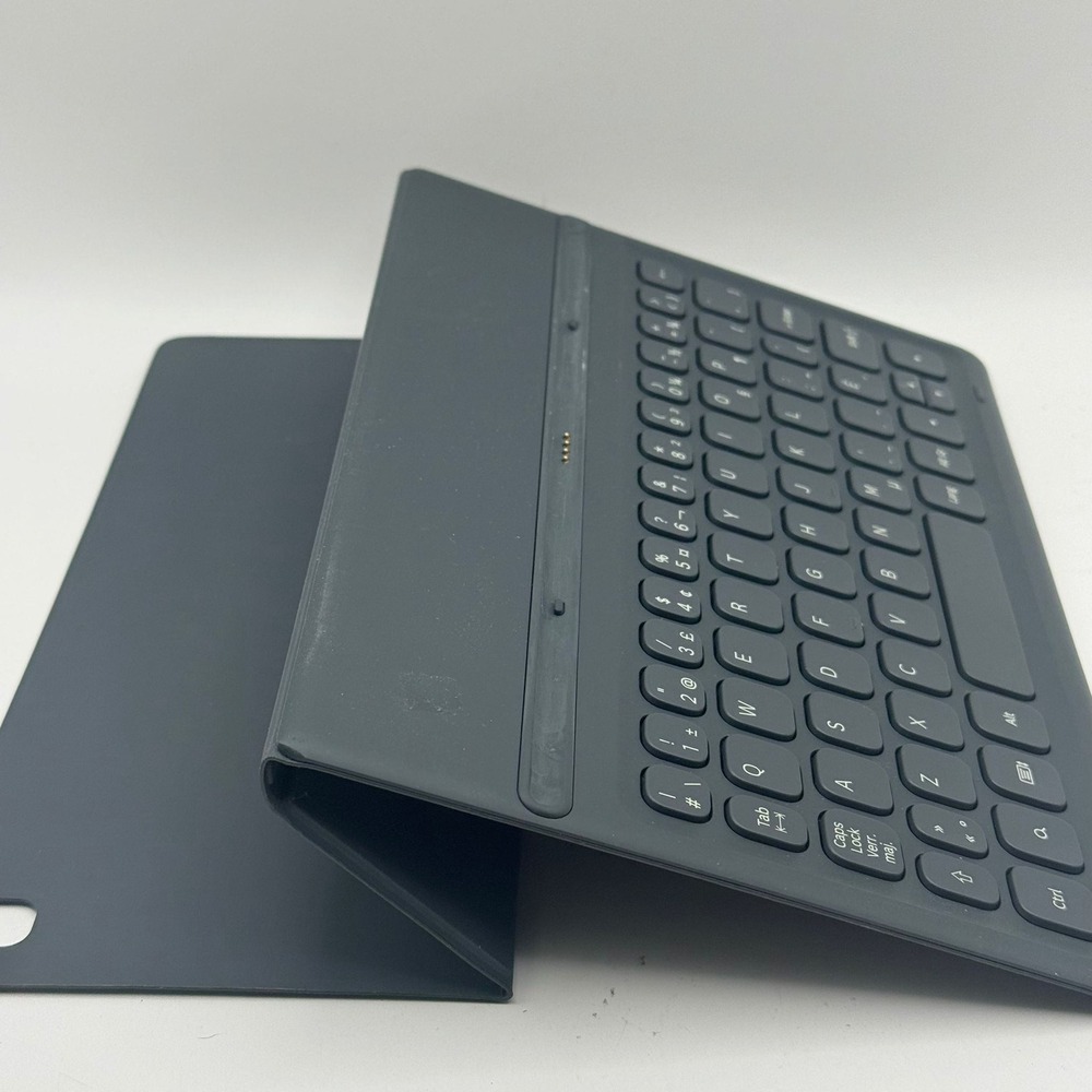 Samsung Galaxy Tab S3 9.7 Book Cover Keyboard EJ-FT820 Charcoal Gray